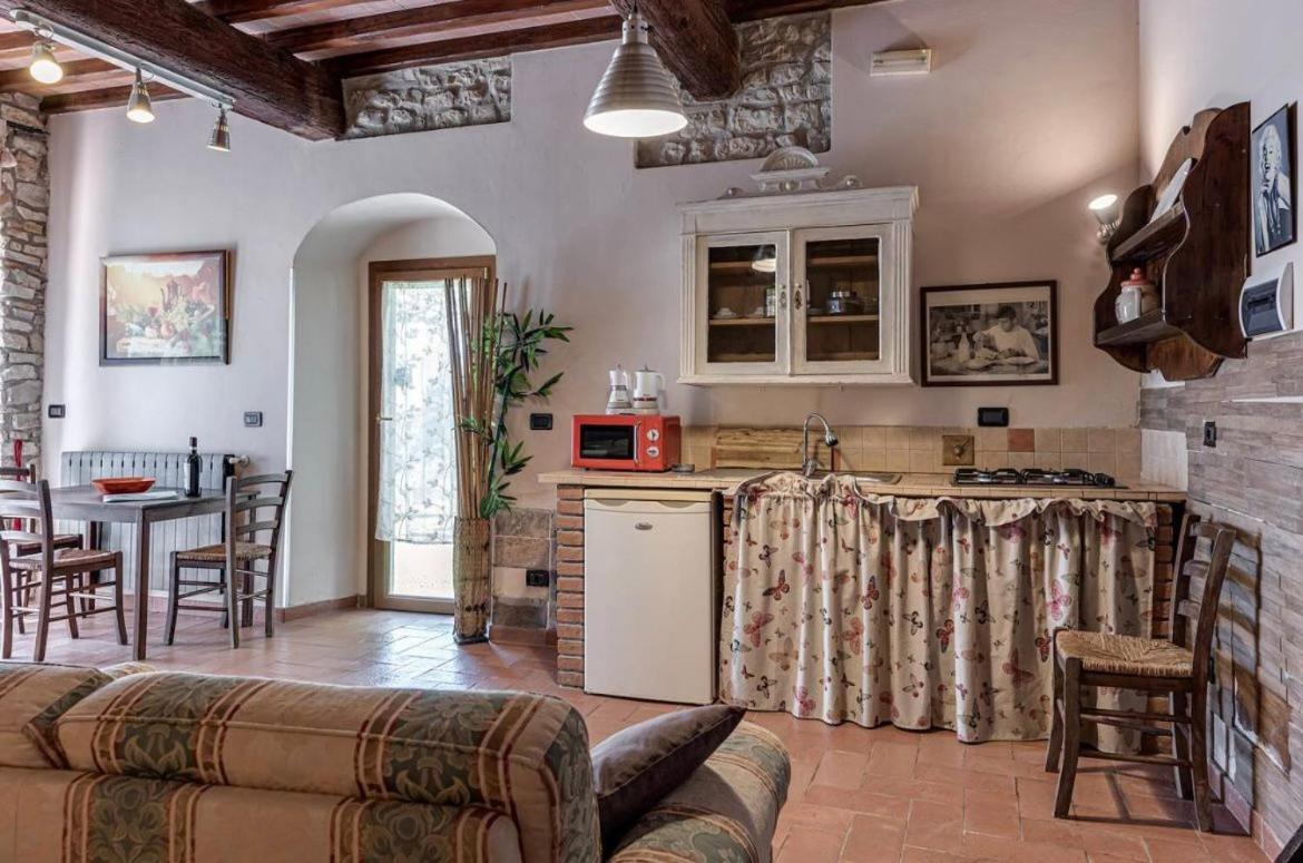 Country Resort Il Frassine Риньяно-суль-Арно Экстерьер фото